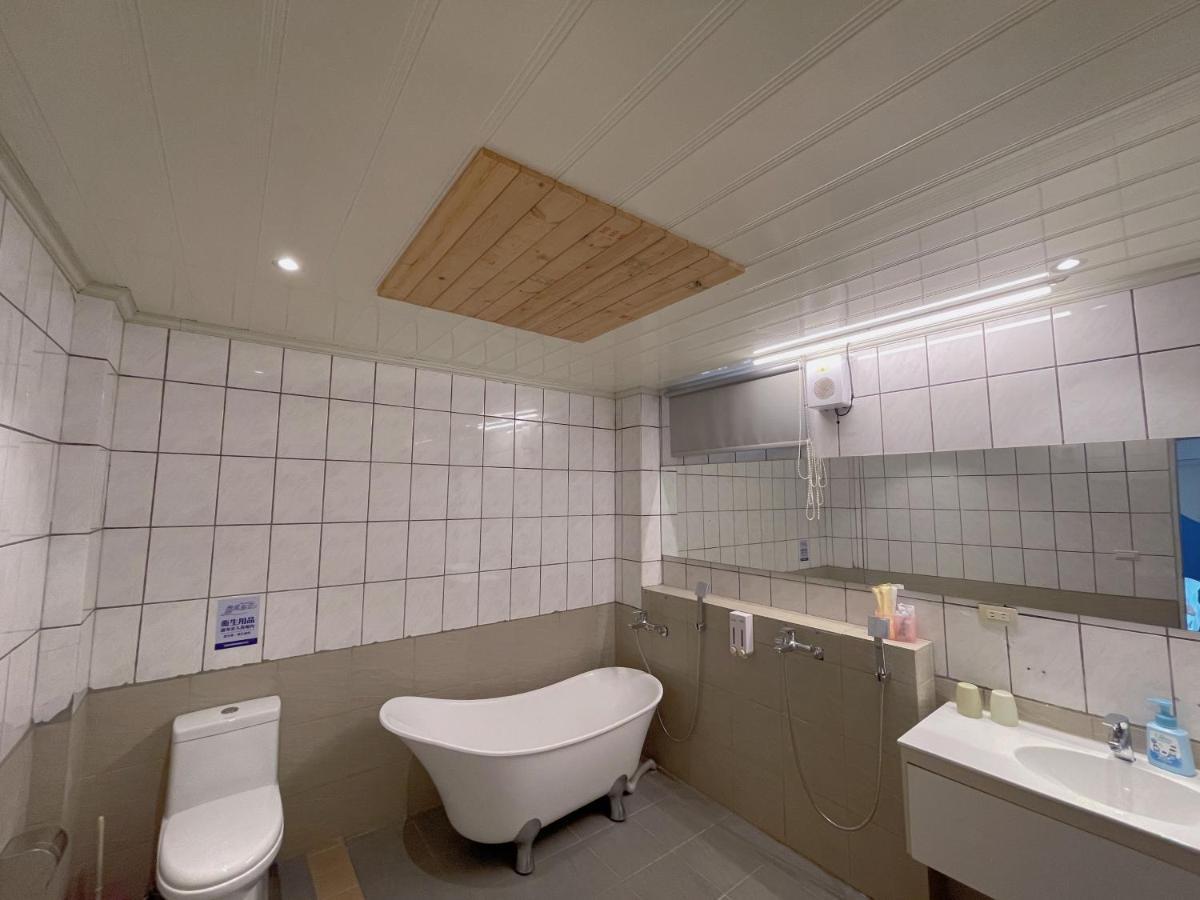Breeze And Waves Hostel Jinning Ngoại thất bức ảnh