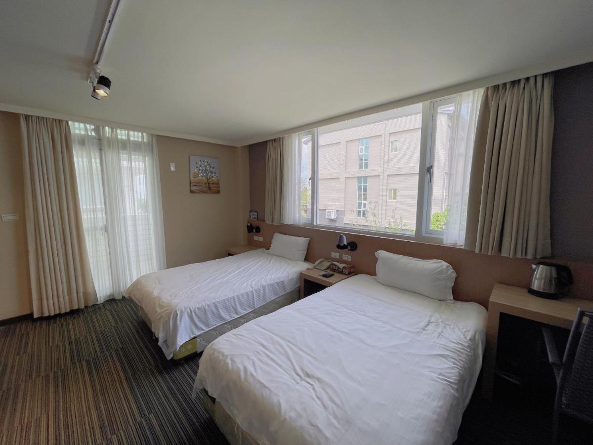 Breeze And Waves Hostel Jinning Ngoại thất bức ảnh